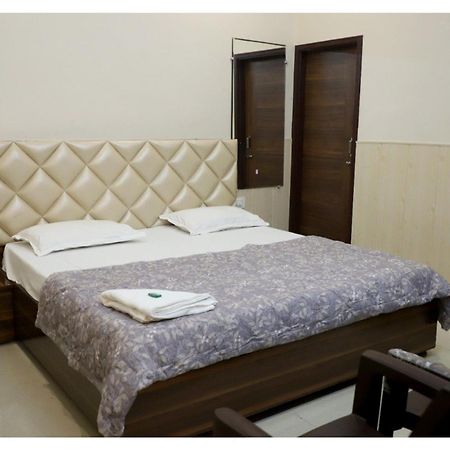 Rk Lodge Amritsar Zewnętrze zdjęcie