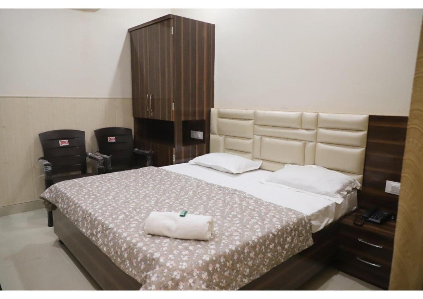 Rk Lodge Amritsar Zewnętrze zdjęcie