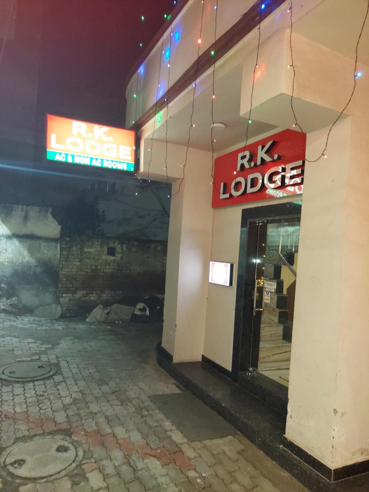 Rk Lodge Amritsar Zewnętrze zdjęcie