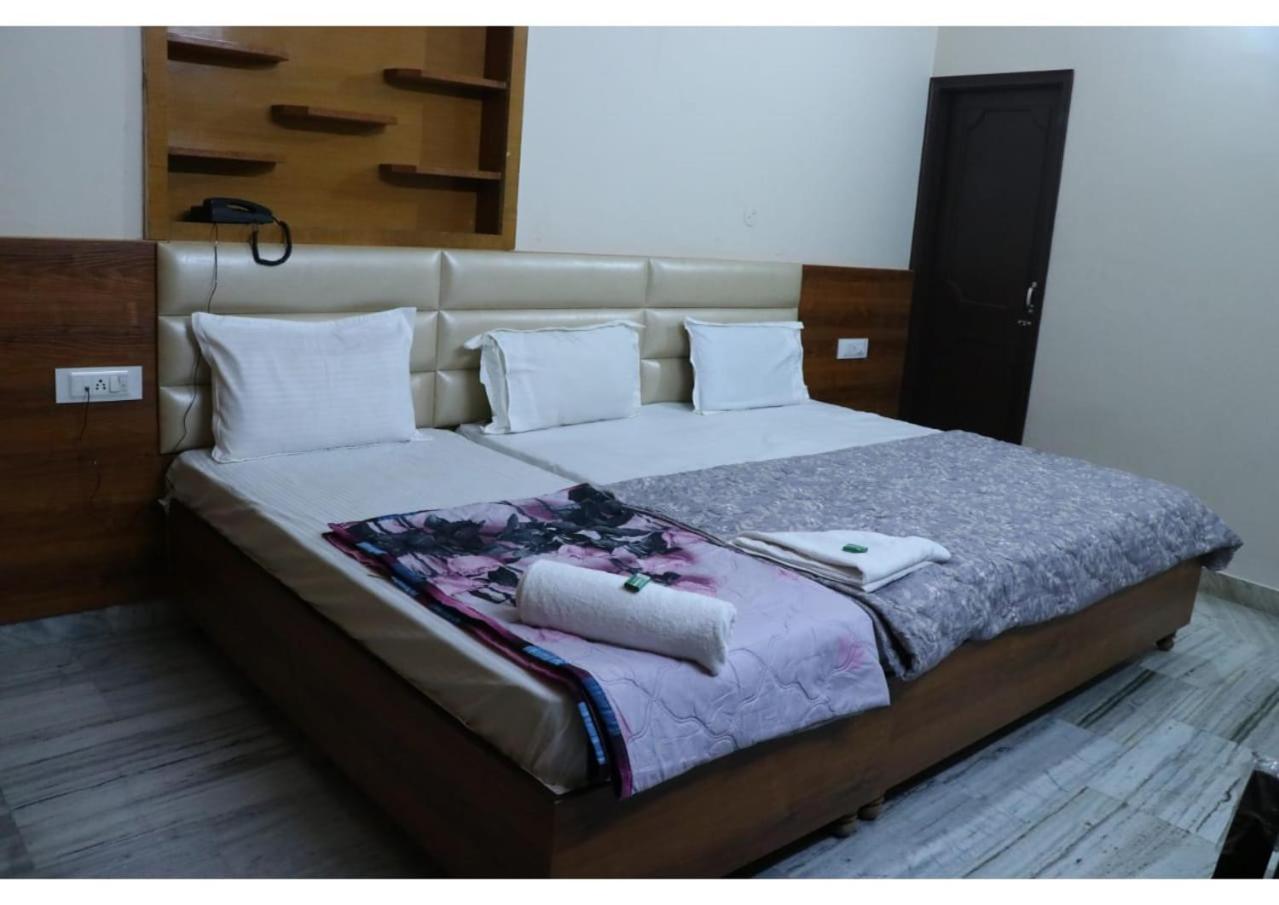Rk Lodge Amritsar Zewnętrze zdjęcie